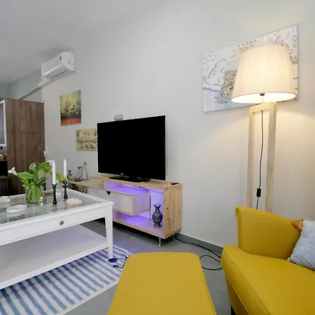 Seaside, Relaxing Family House With Playground! Lavrys 4 Semesterbostad Marathos