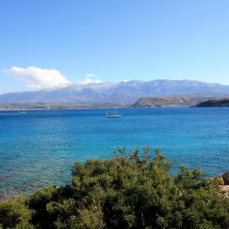 Seaside, Relaxing Family House With Playground! Lavrys 4 Marathi (Crete)