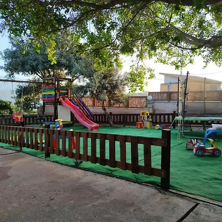 Seaside, Relaxing Family House With Playground! Lavrys 4 *